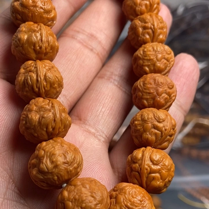 猴头核桃吊坠今天