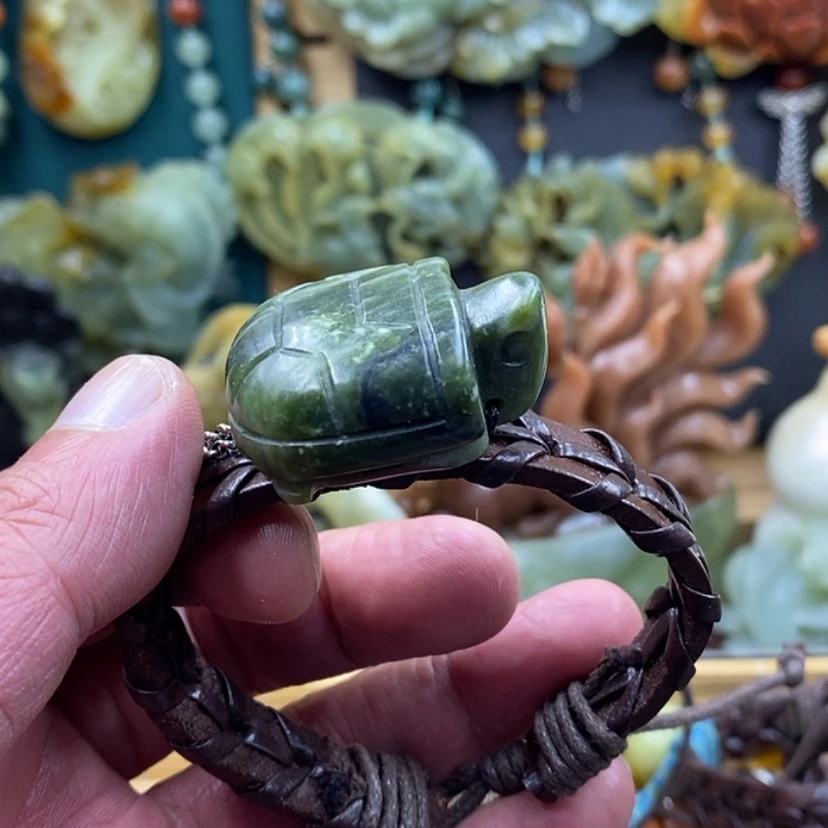 【闪购商品】未镶嵌岫玉手牌