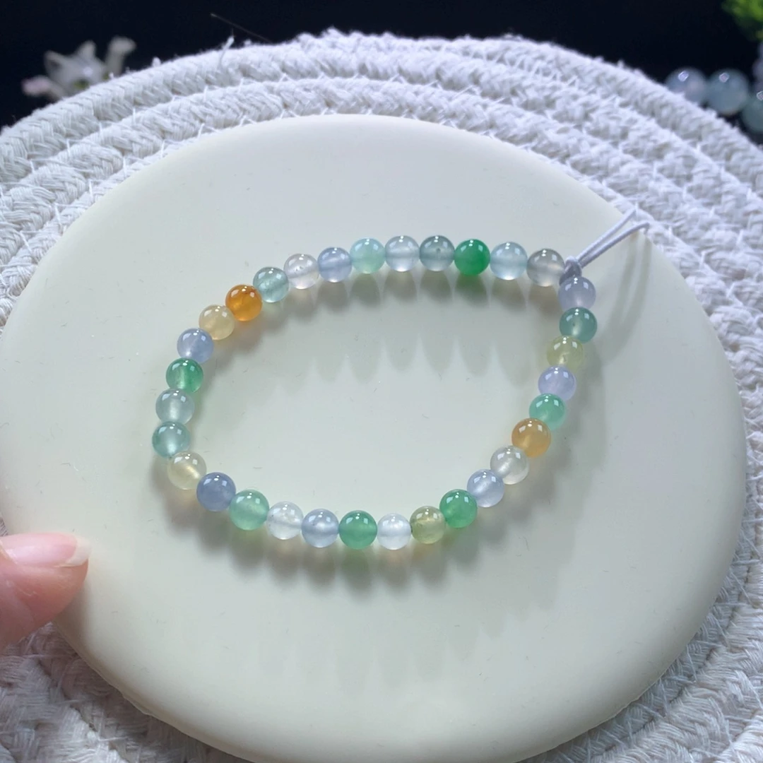 翡翠手链未镶嵌缤纷果汁