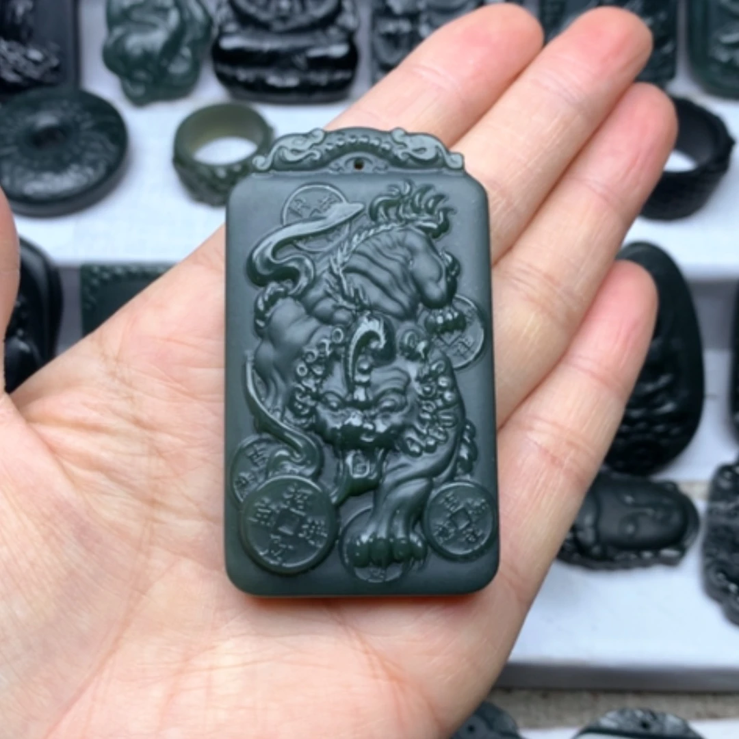 【闪购商品】和田玉颈饰未镶嵌双面雕刻