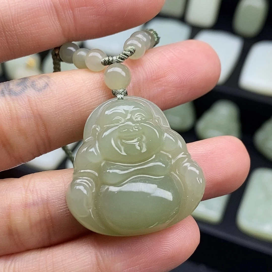 和田玉未镶嵌颈饰卡30厚佛