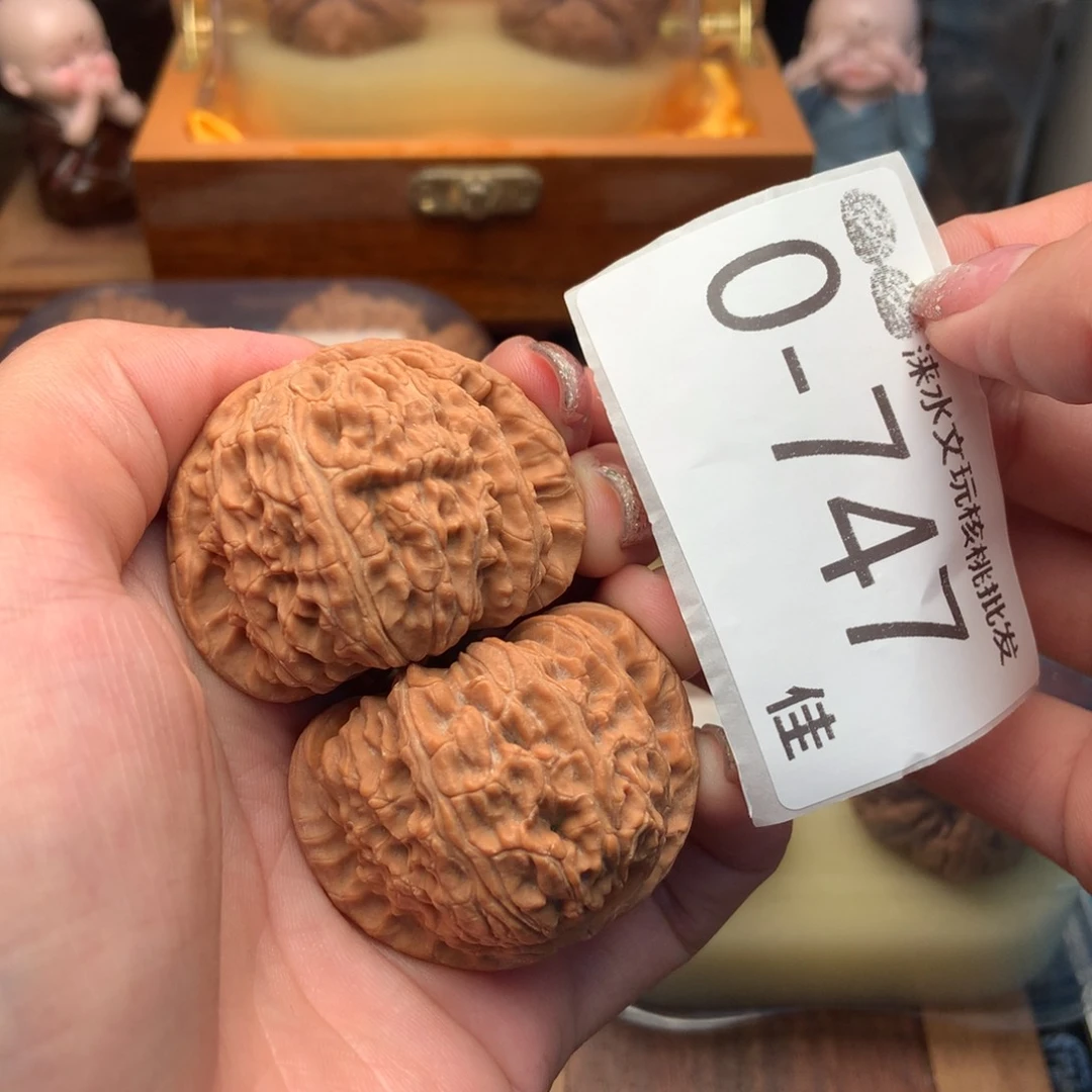 文玩核桃把件42球白