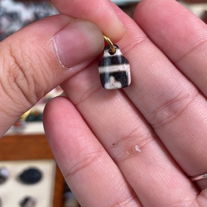 玛瑙/玉髓未镶嵌颈饰10