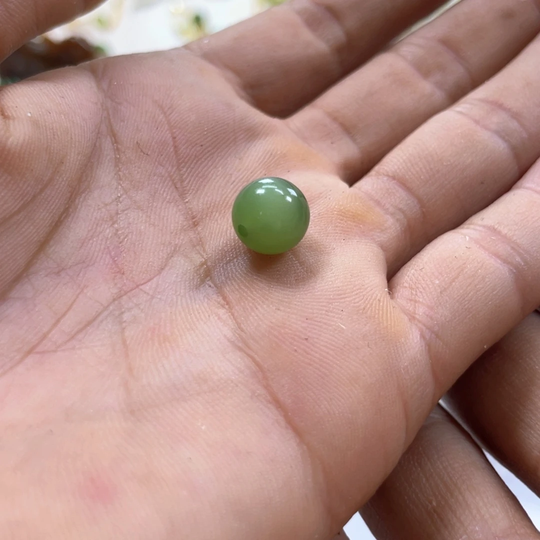 和田玉（糖玉）未镶嵌颈饰K10