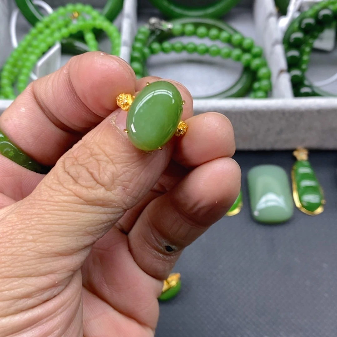 和田玉（碧玉）颈饰银S925镶嵌