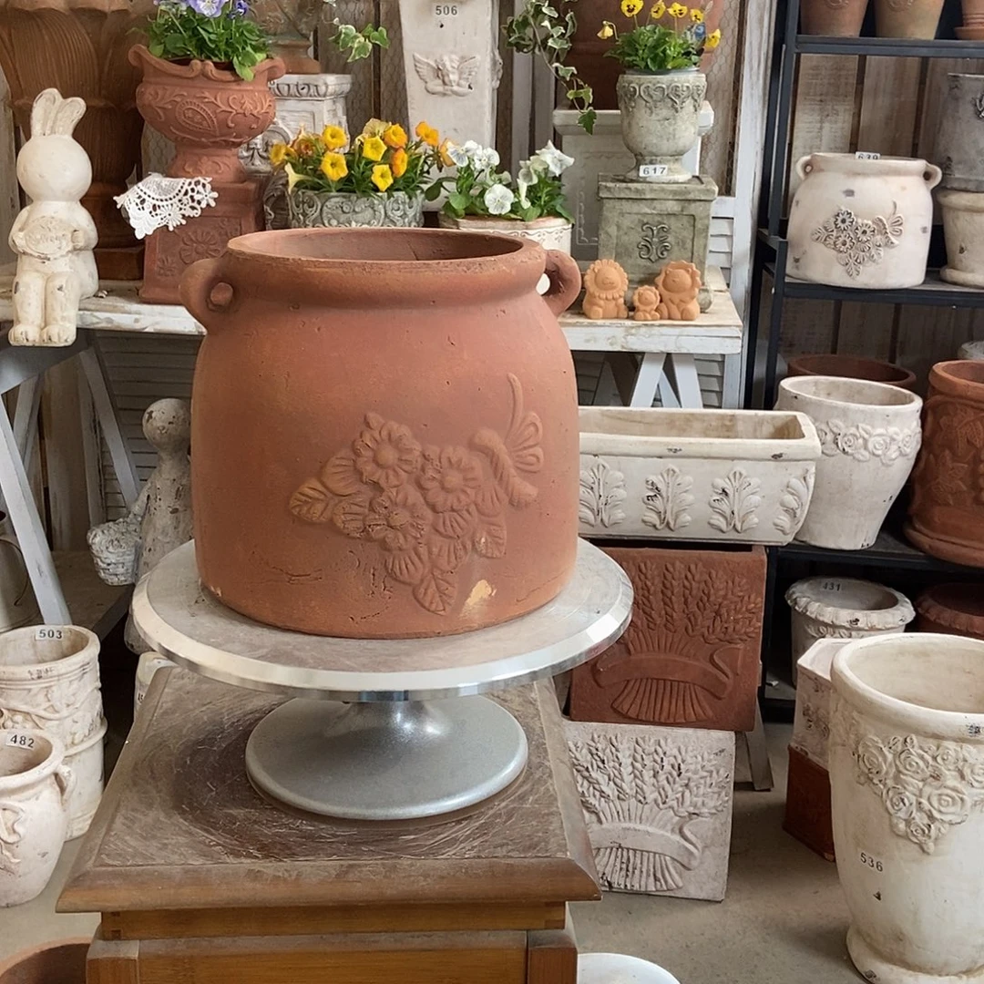 636直径23.5内15.8高21