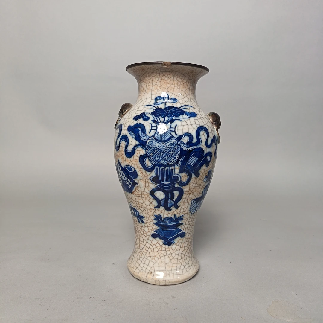 【010011276】清代 哥釉青花博古瓶