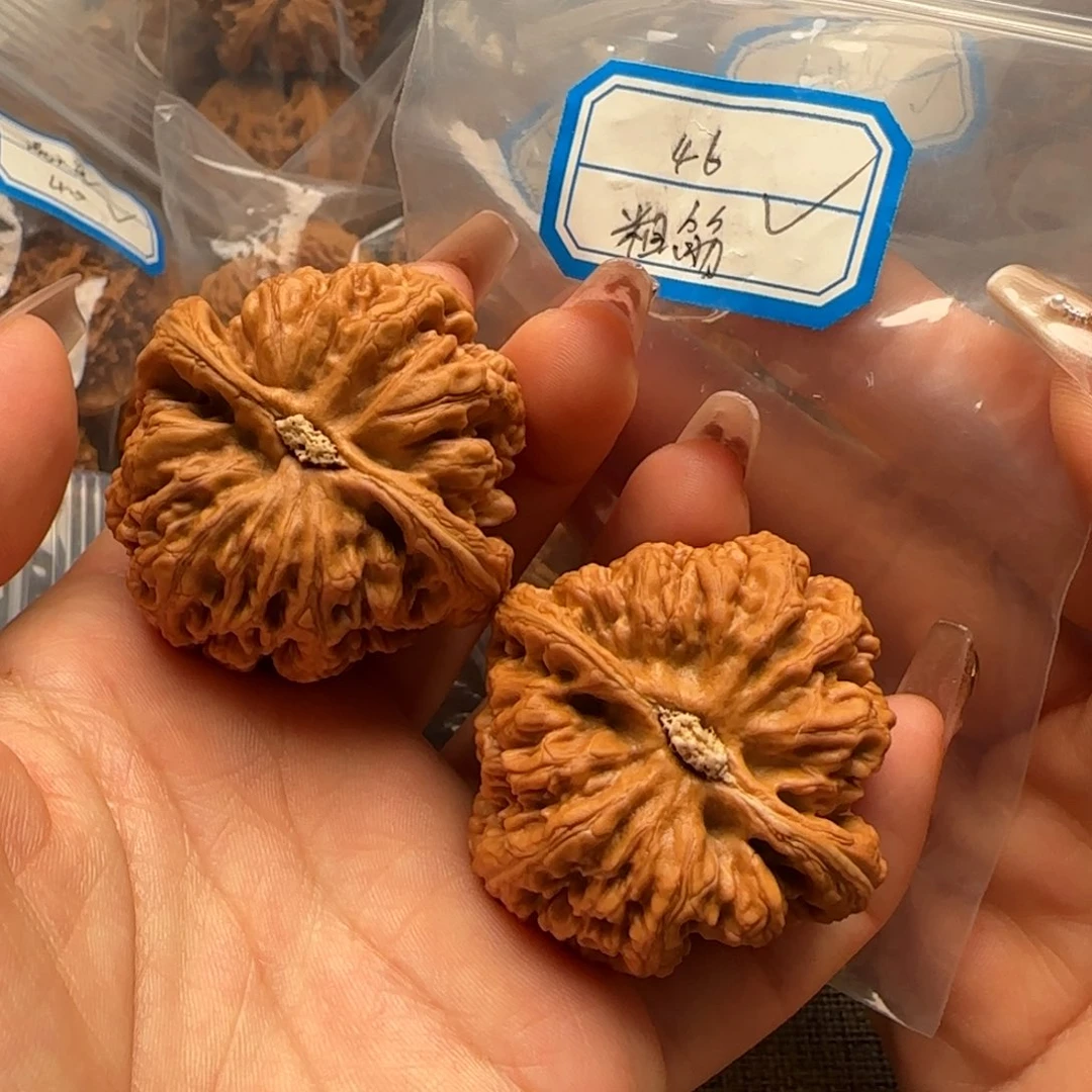 文玩核桃把件发发发