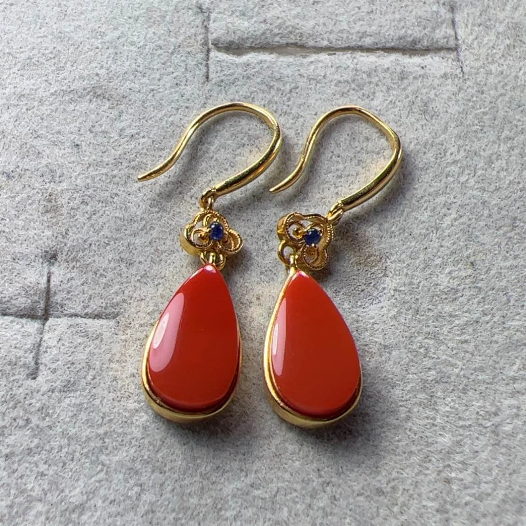 南红玛瑙阿东寨耳坠18K金镶嵌