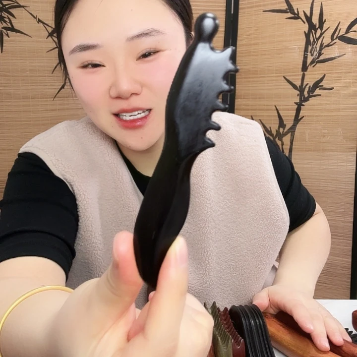 紫光檀眼部小凤凰微瑕