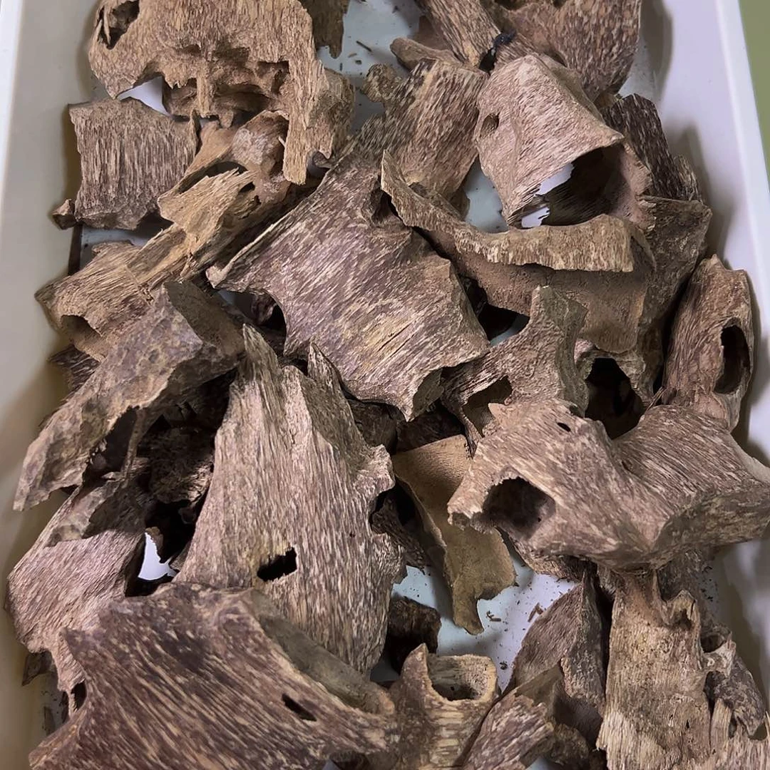 沉香沉香碎屑越南芽庄老壳子50克
