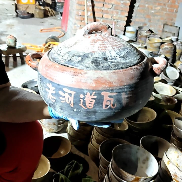 摆件陶瓷盘子碗啥都有