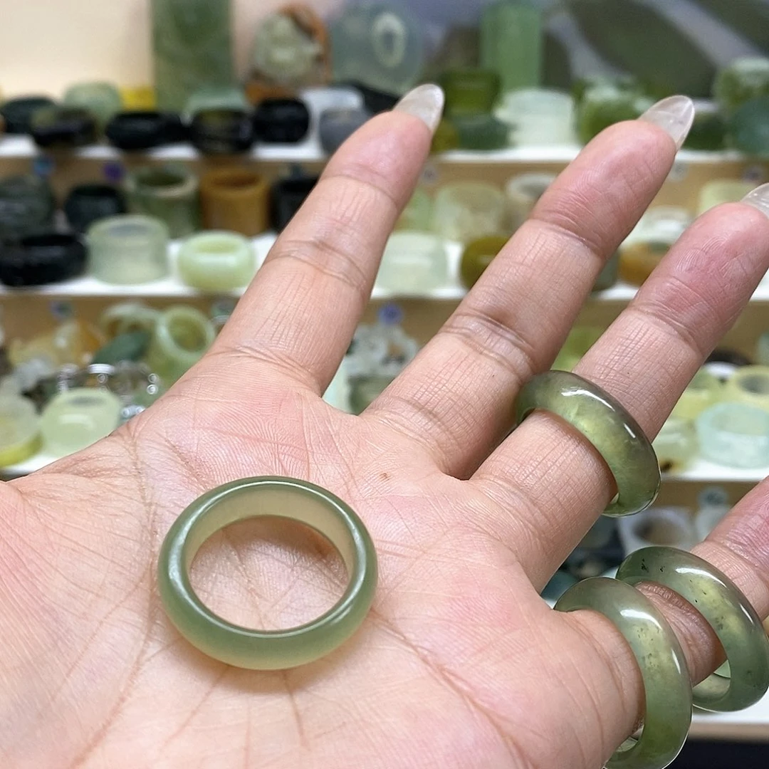 岫玉未镶嵌天然玉石丫*丫