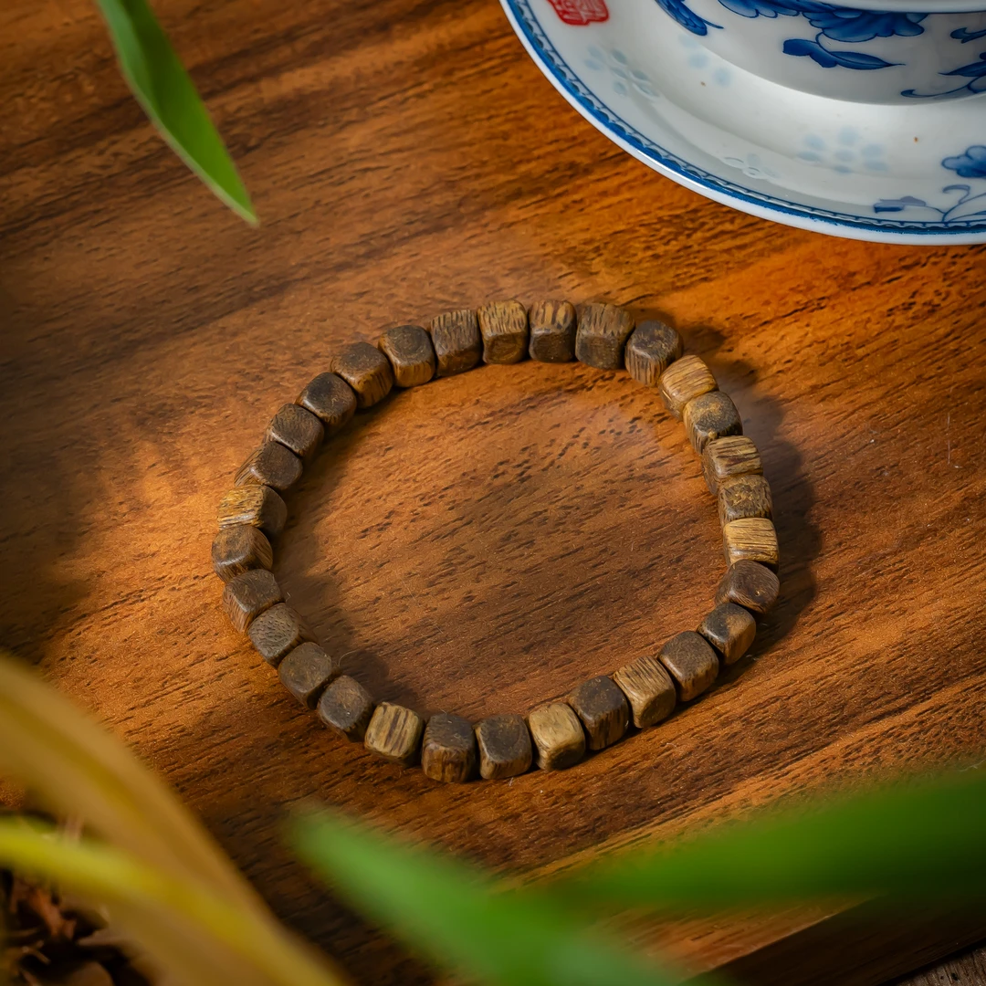 【沉香专场】广东绿棋方珠手串/多样性发一件/5mm+/CX016