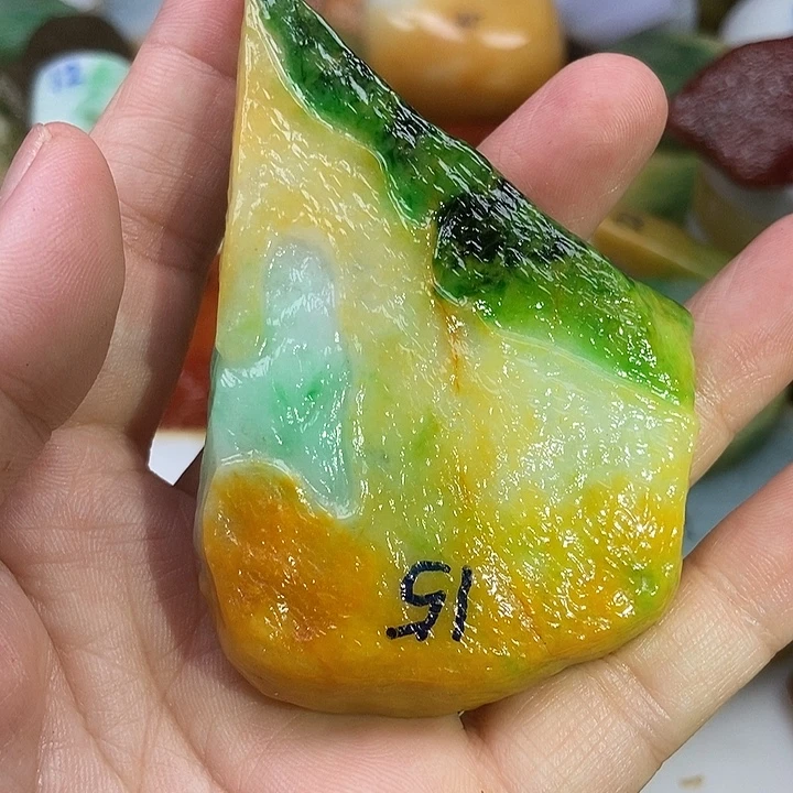 快***树未镶嵌定制翡翠缅甸