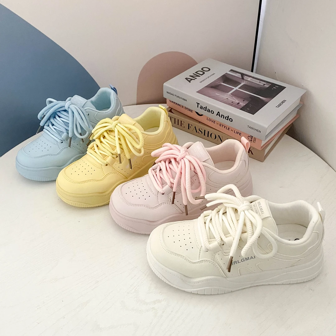 希玥圆头多巴胺厚底面包板鞋女2025年春季新款小众学生休闲小白鞋