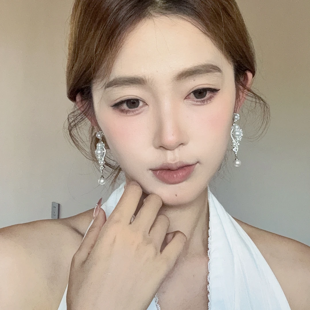oushipei/欧诗佩 铜合金仿珍珠耳饰 法式浪漫镶钻珍珠流苏耳环女
