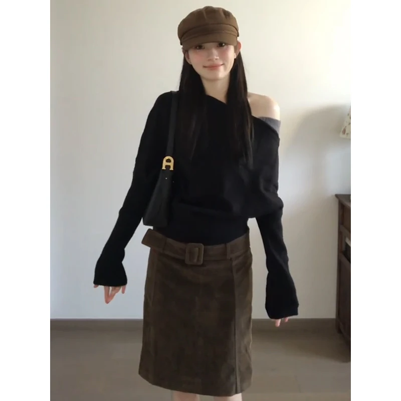 MARIE.COCO设计感撞色拼接露肩针织衫上衣高级感A字半身裙套装女