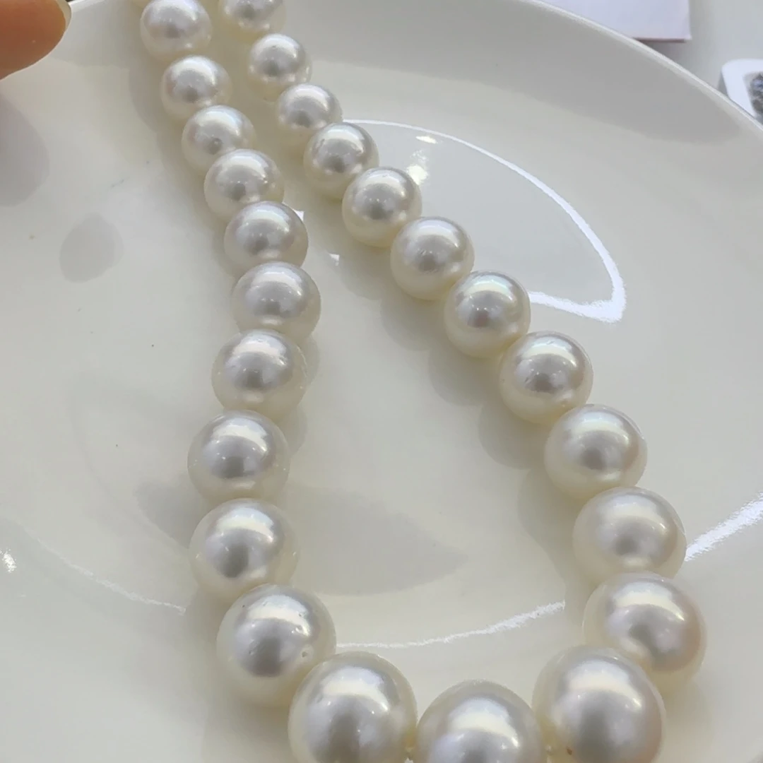 颈饰海水珍珠未镶嵌