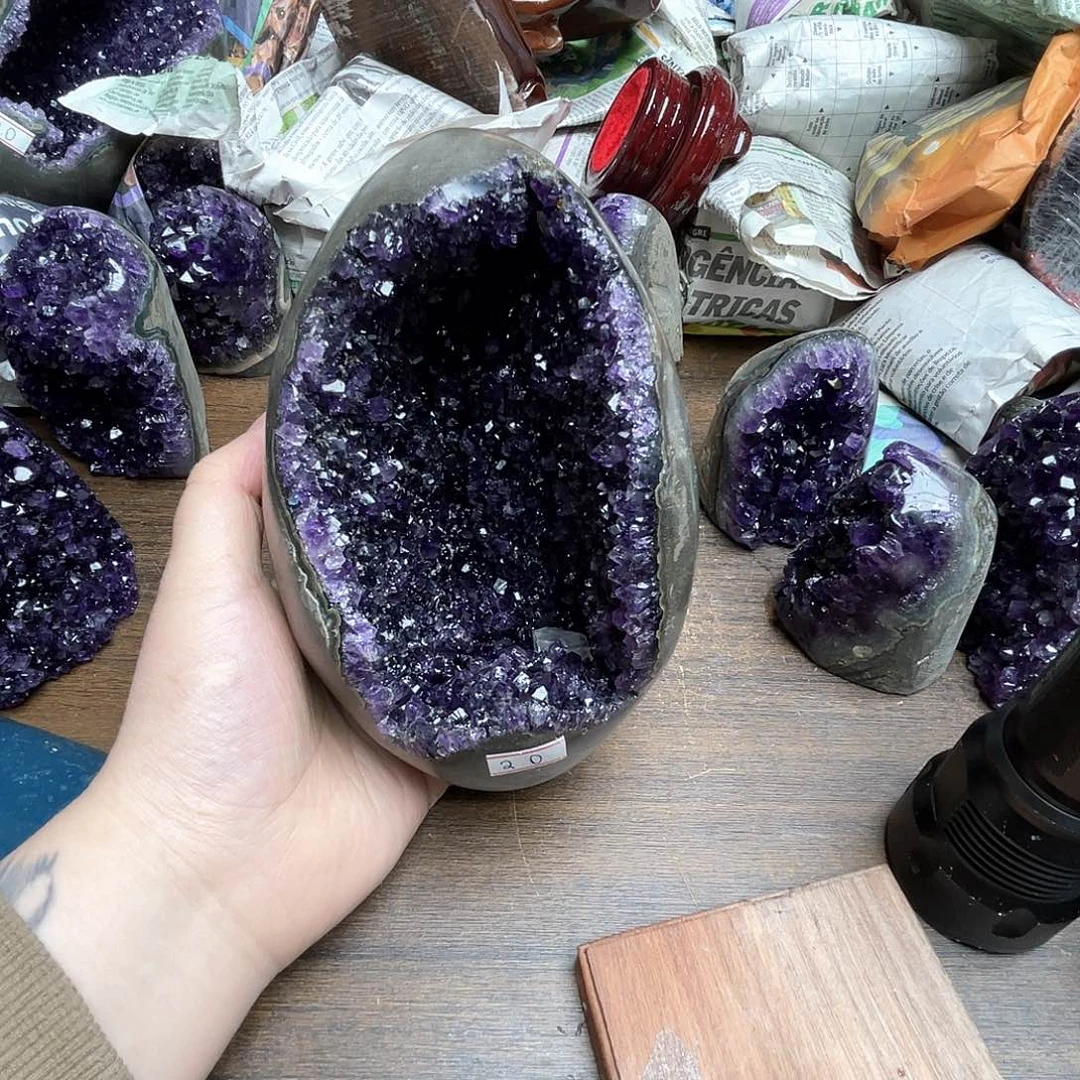 紫晶大型摆件（非配饰）未镶嵌褚*源