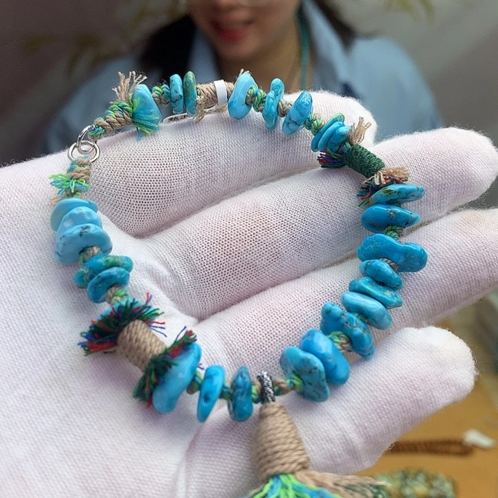未镶嵌绿松石原矿