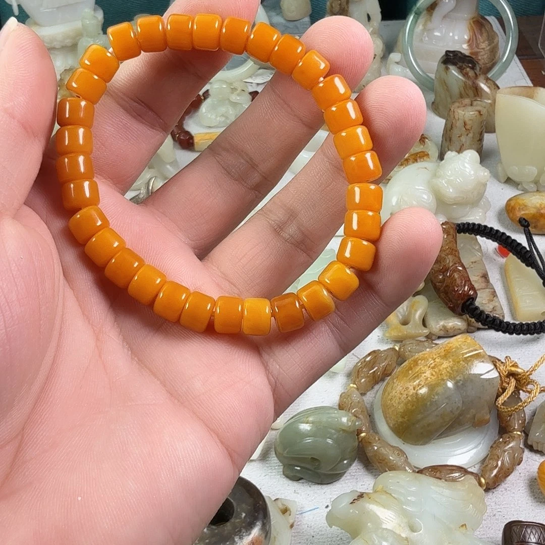 雪***峰和田玉（糖玉）未镶嵌颈饰