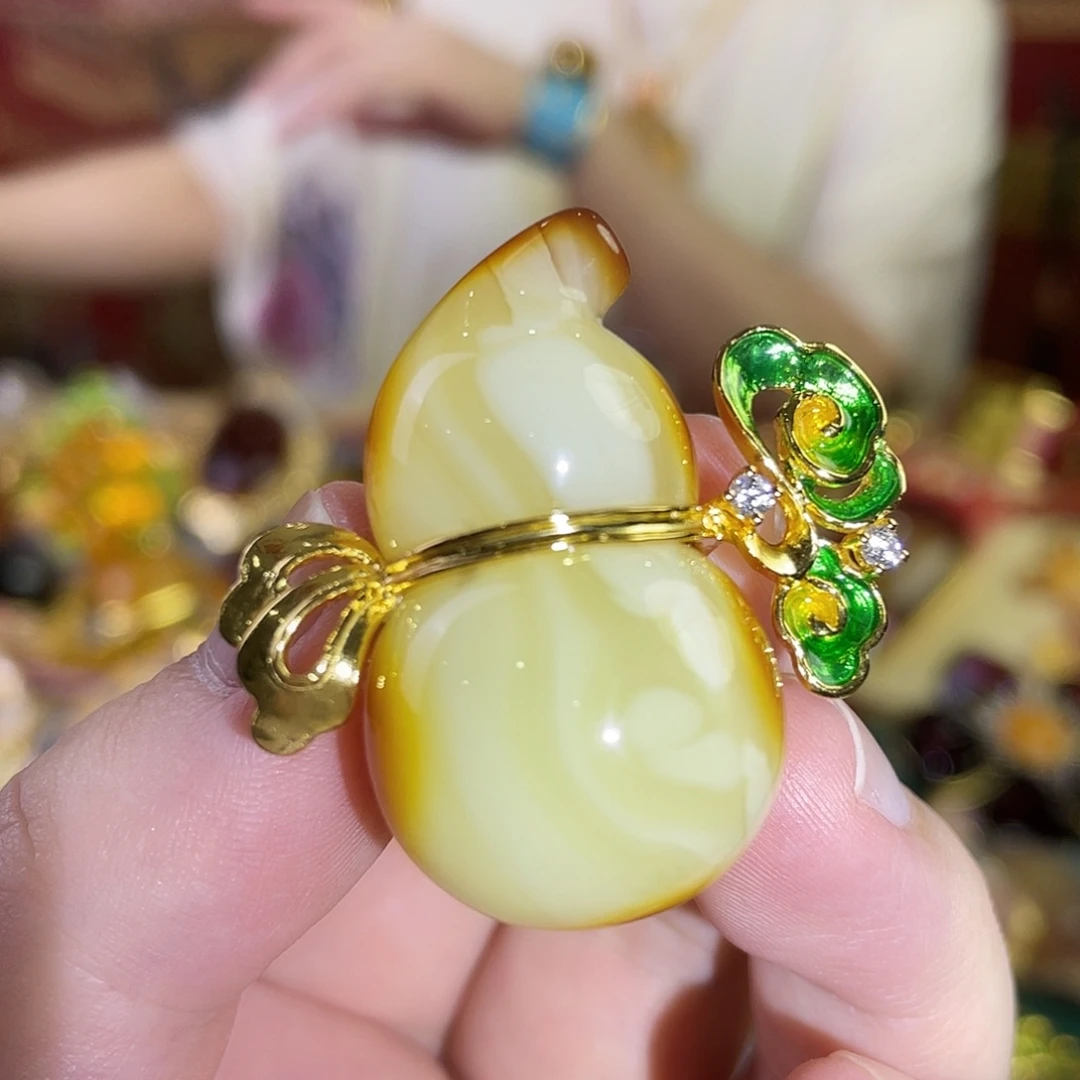 银S925镀金镶嵌蜜蜡戒指