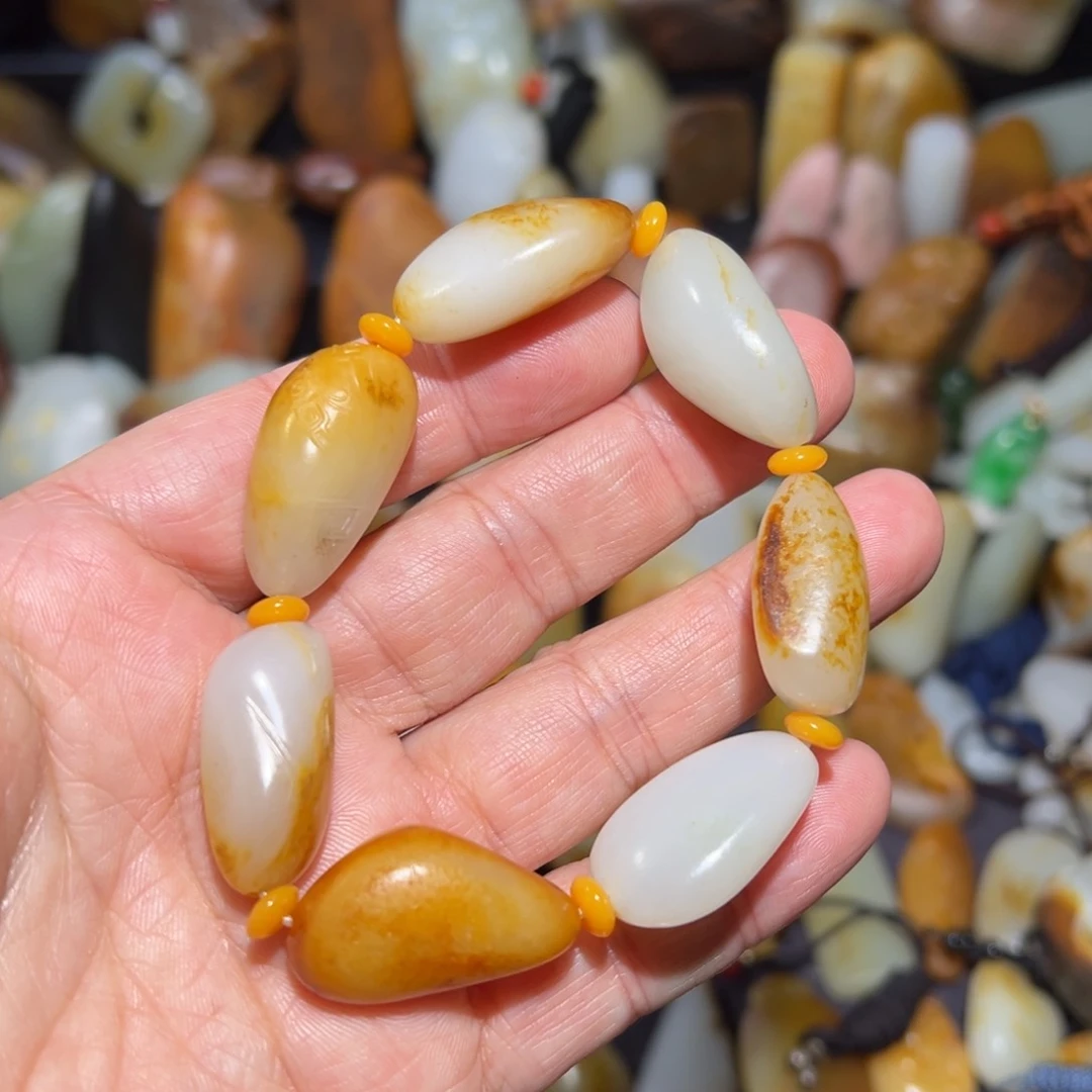 和田玉手串未镶嵌