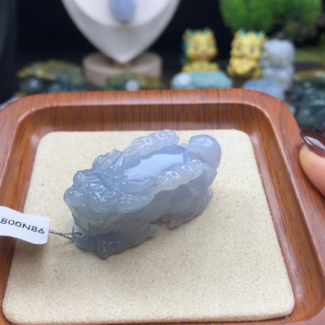 翡翠未镶嵌颈饰62