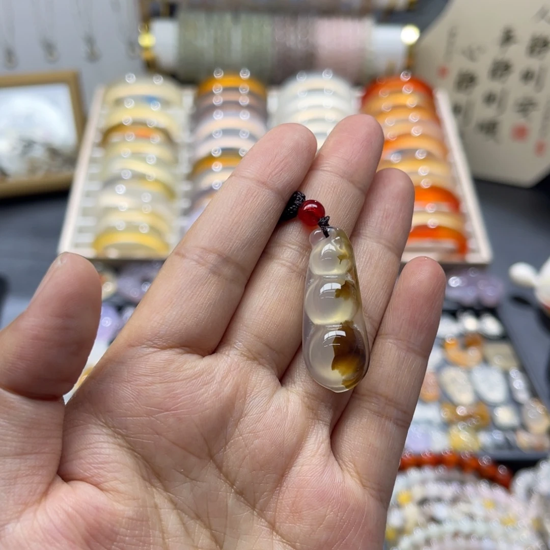 未镶嵌颈饰玛瑙/玉髓