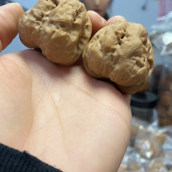 把件文玩核桃39红皮蛤蟆头大肚子”