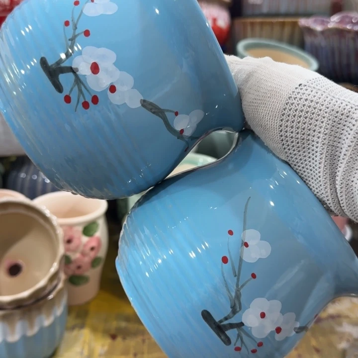 凑9块包邮，有孔，不清楚找客服