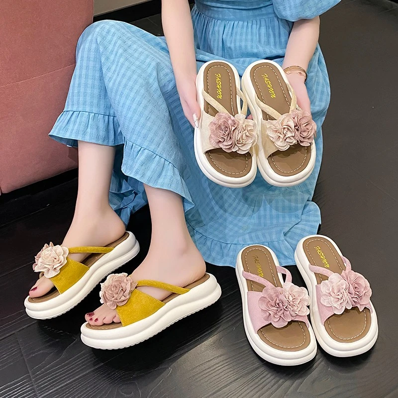 新款夏季百搭2025花朵设计防滑时尚厚底增高5CM休闲外穿凉拖鞋女