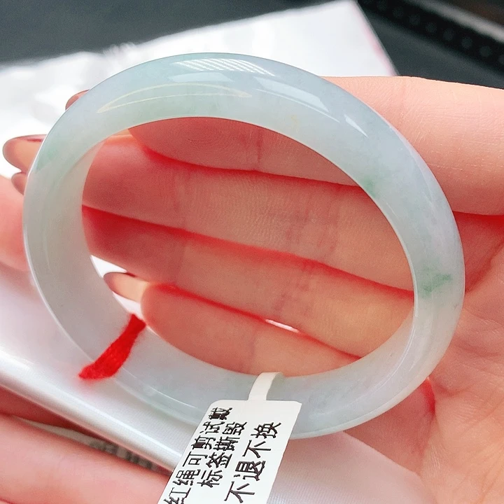 翡翠手镯未镶嵌55贵妃