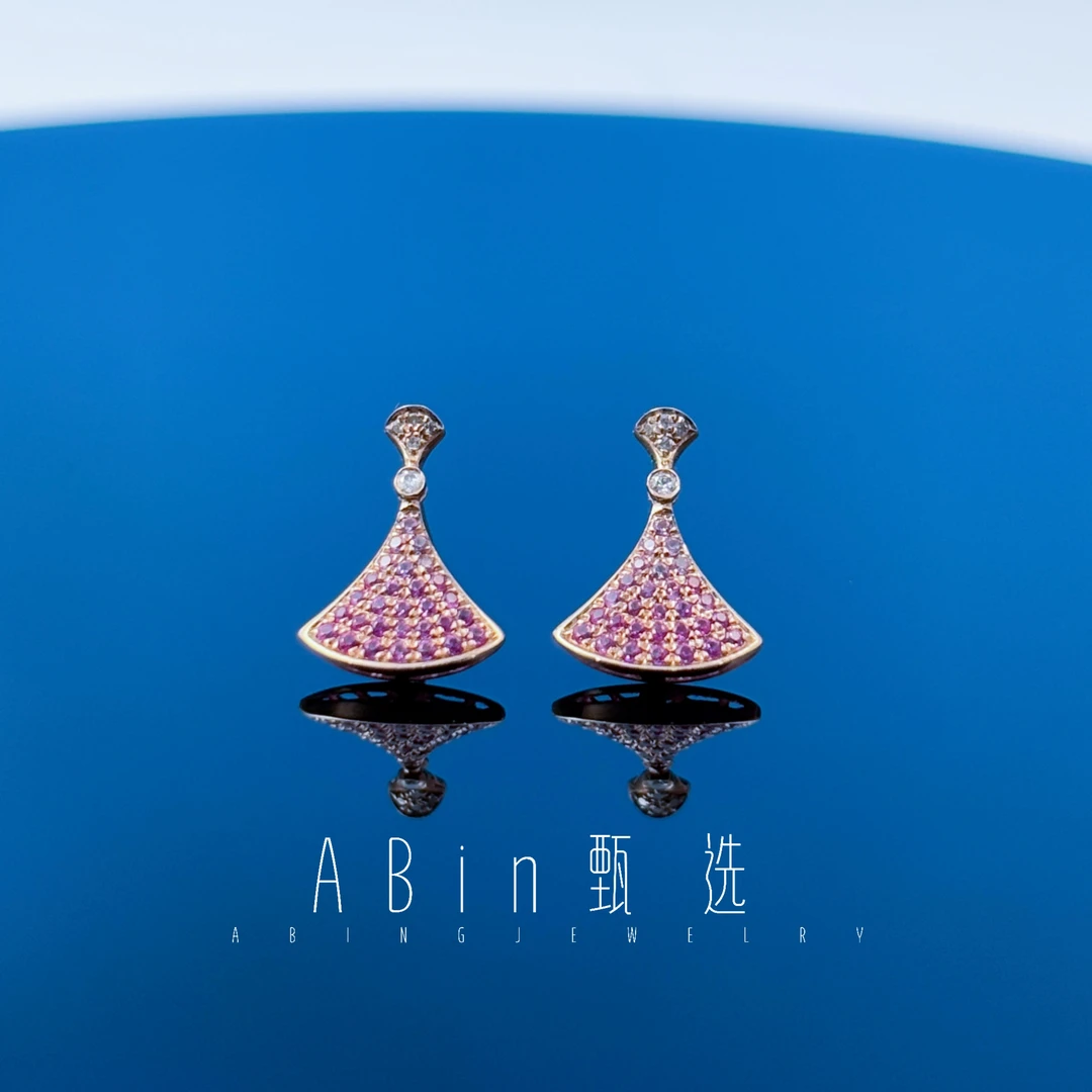 【千盟珠宝】18k 粉色小裙子耳钉 ZSES001540