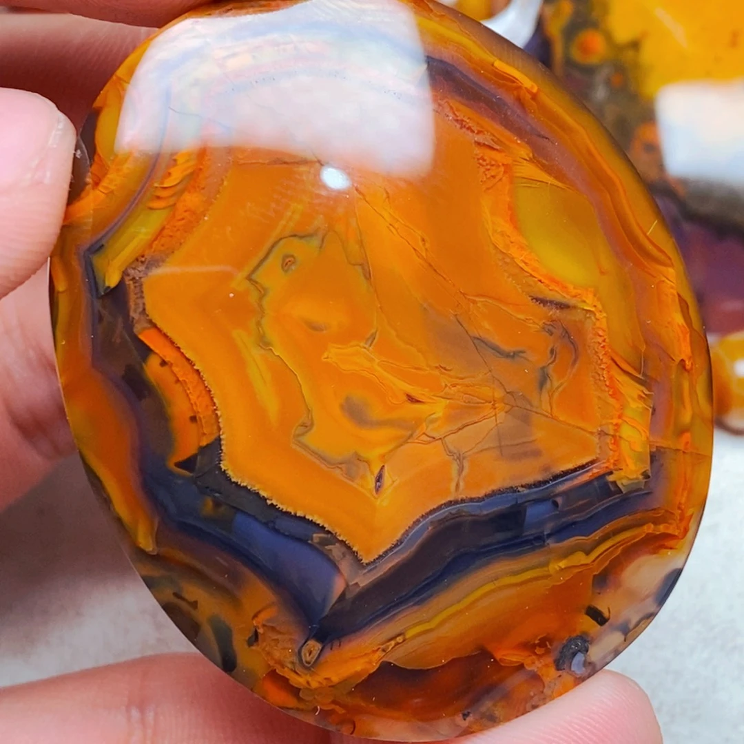 放***刀玛瑙/玉髓未镶嵌颈饰