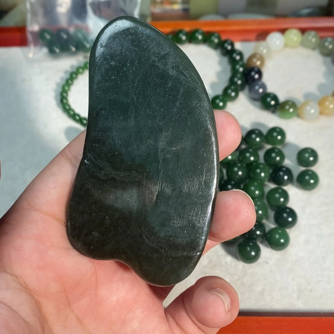 和田玉未镶嵌吊坠(不含链)