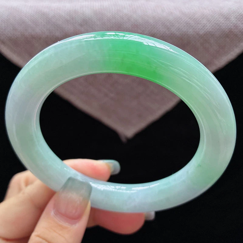 60圈口25402冰糯种水润飘绿春菜胖圆条翡翠手镯玉手环天然A货 a17