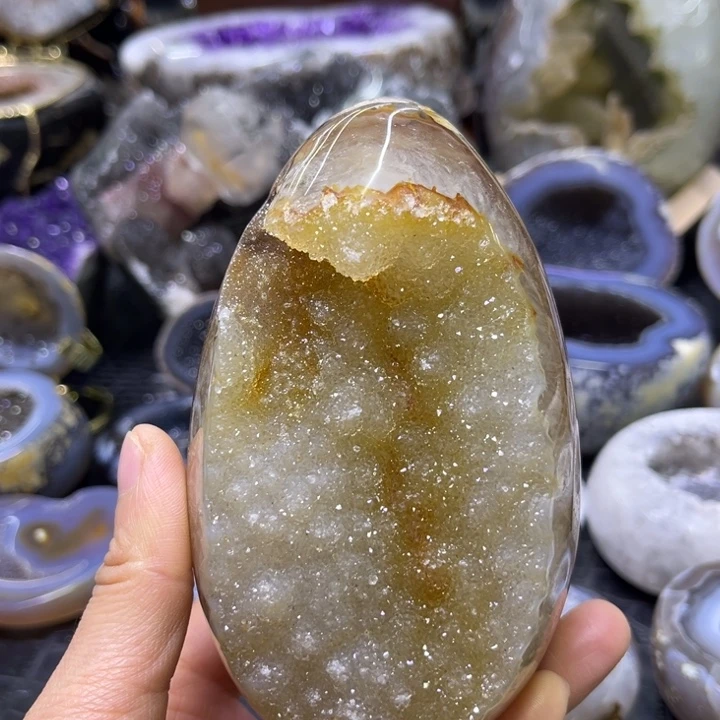 珠宝半成品水晶未镶嵌