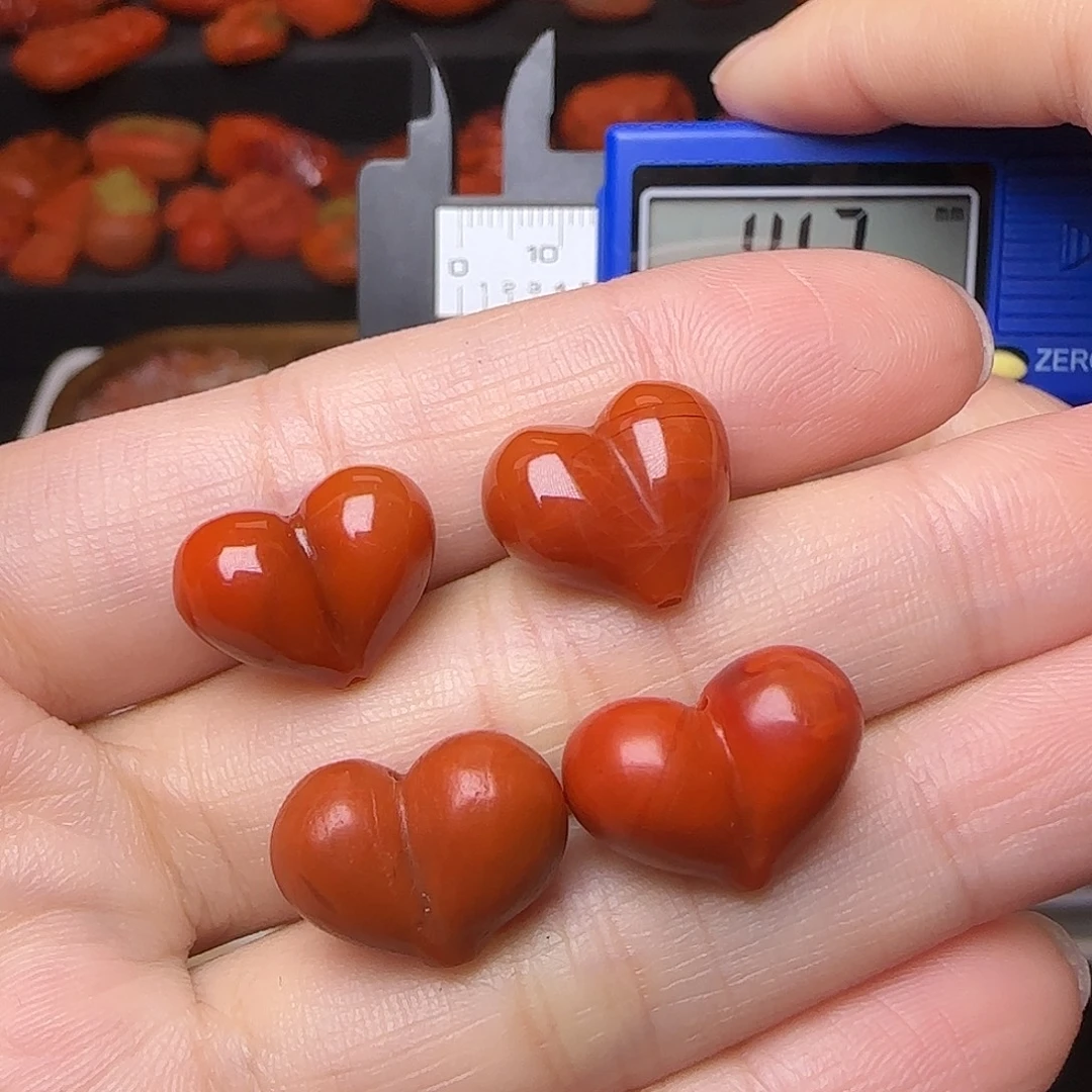 南红玛瑙未镶嵌颈饰