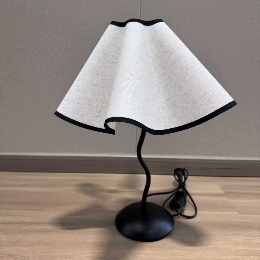 花瓣伞ins少女心高级感简约中古小夜灯书房台灯卧室床头灯氛围灯