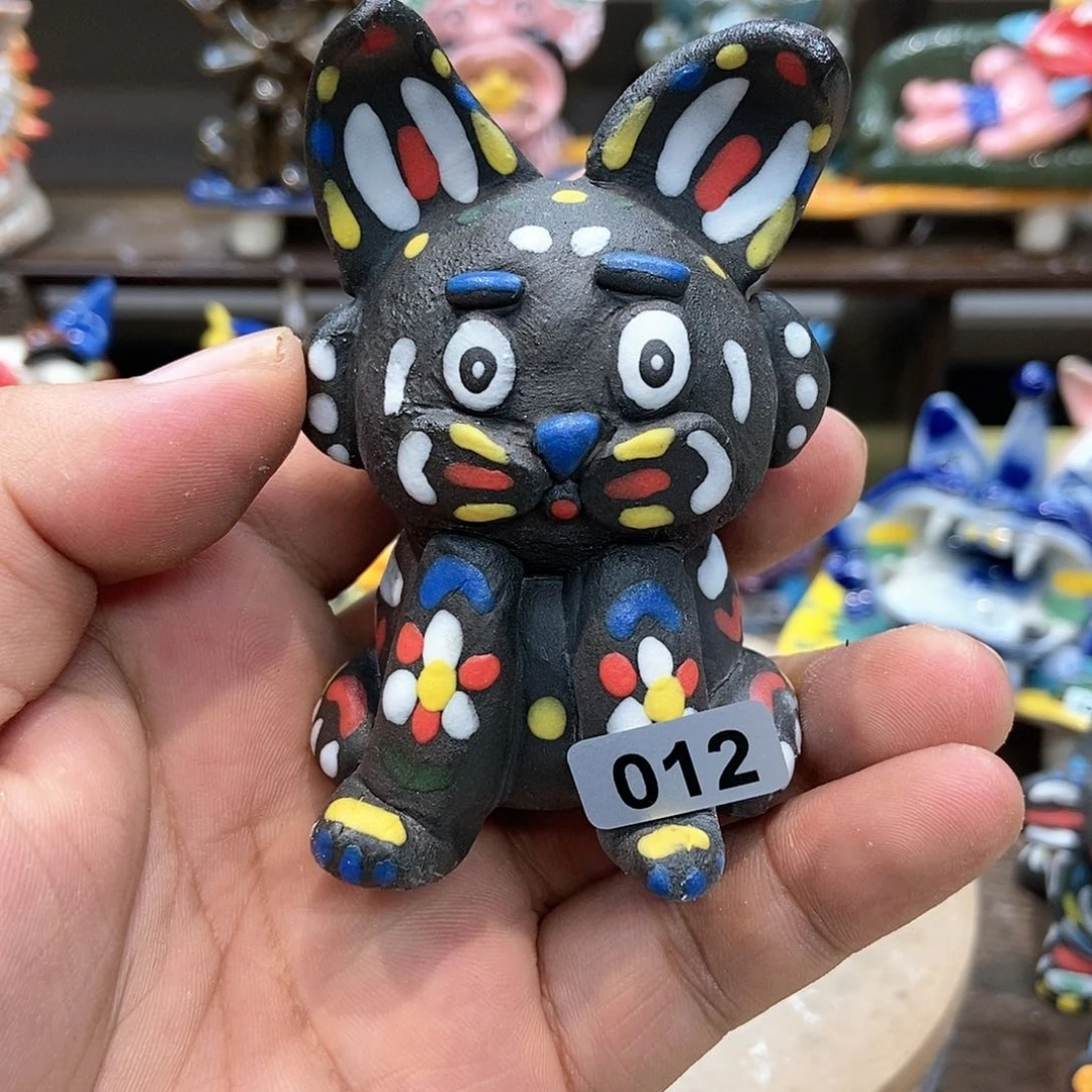 摆件直播间手工抽象陶瓷摆件012