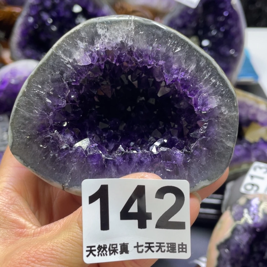 未镶嵌水晶摆件水晶摆件m