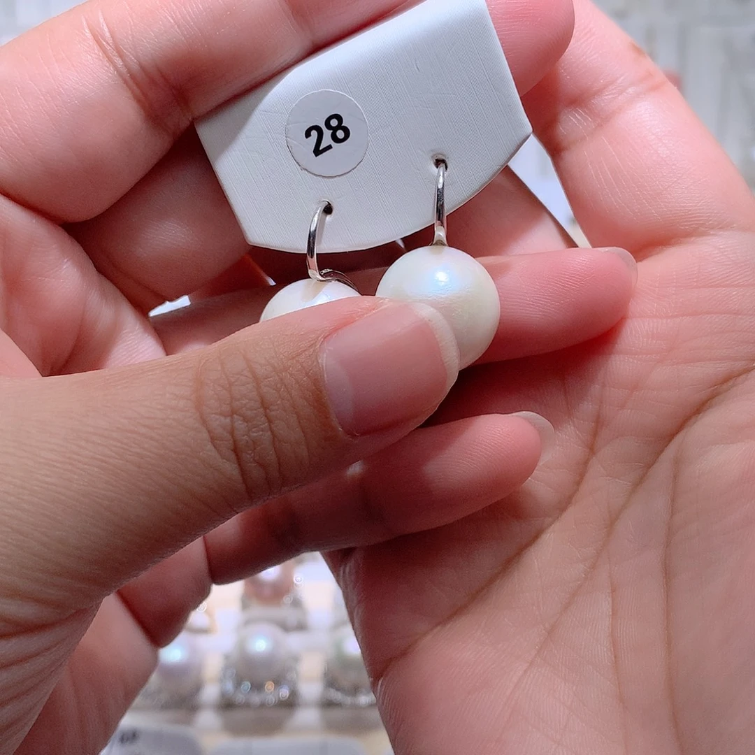 银S925镶嵌耳饰淡水珍珠CC15+
