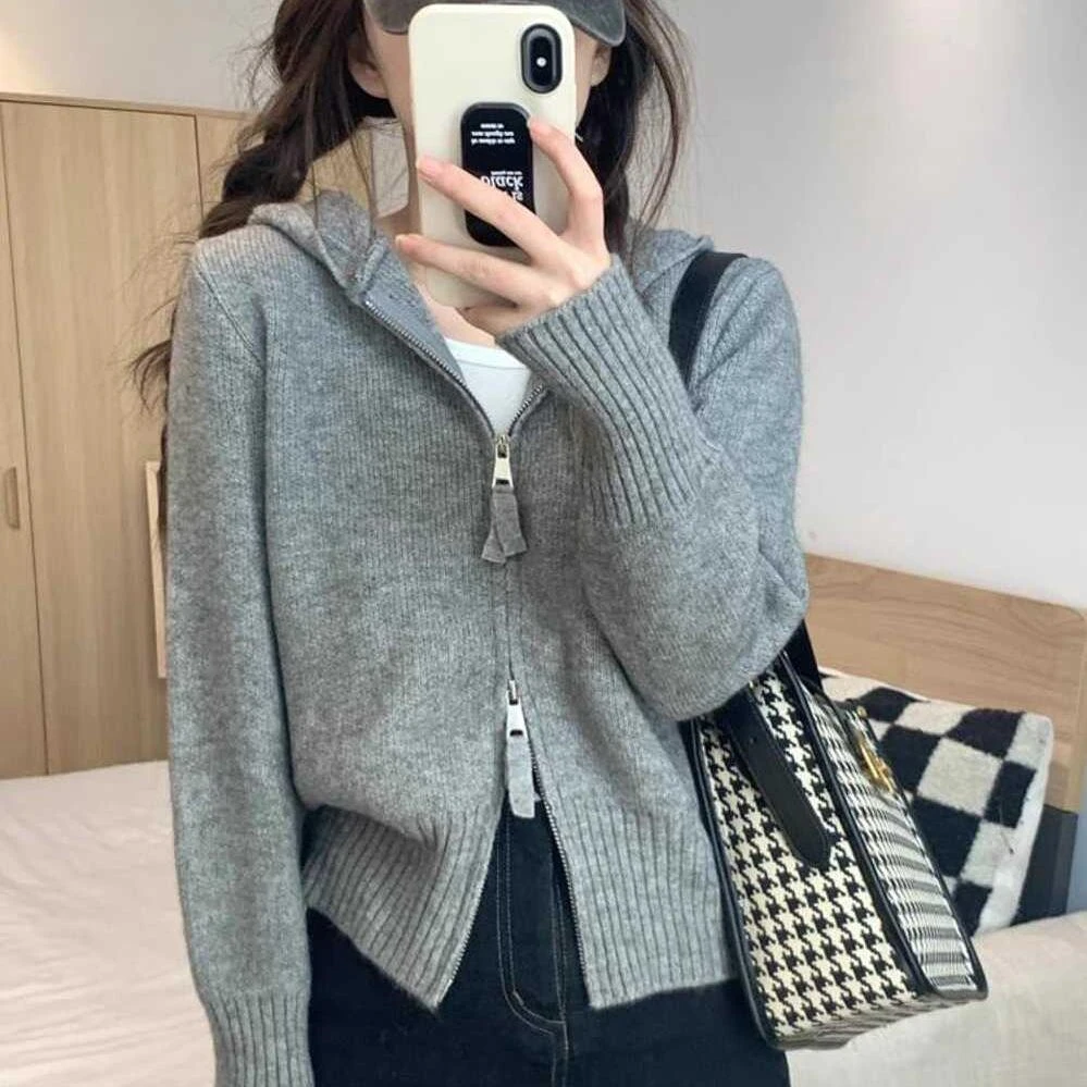 色拉炼 炼 针织衫开 衫女秋季新款软糯短款连帽长袖毛衣外套上衣