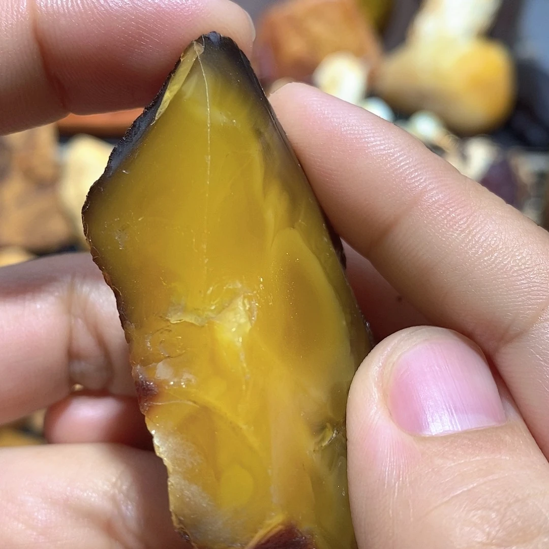 定制琥珀蜜蜡原石