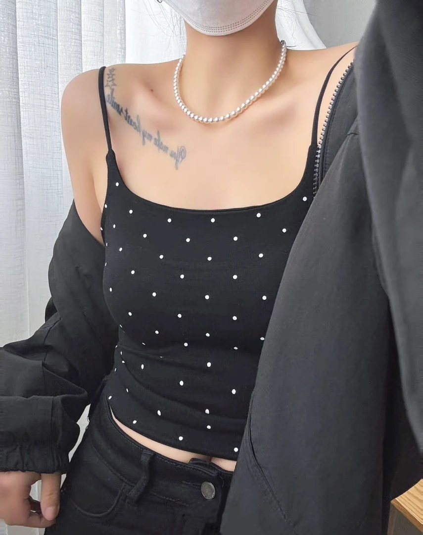 固定杯吊带波点设计感交叉美背细肩带背心防走光时尚外穿百搭打底