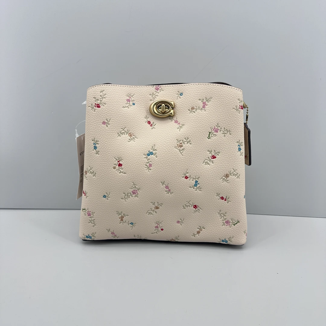 99新 COACH/蔻驰 willow花朵印花白色水桶包24*22*11cmL123108
