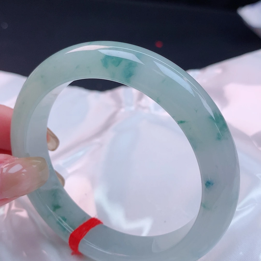 【闪购商品】未镶嵌手镯翡翠57