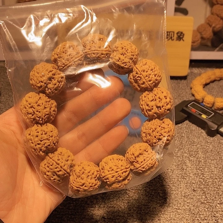 金刚菩提手串骨*?是的